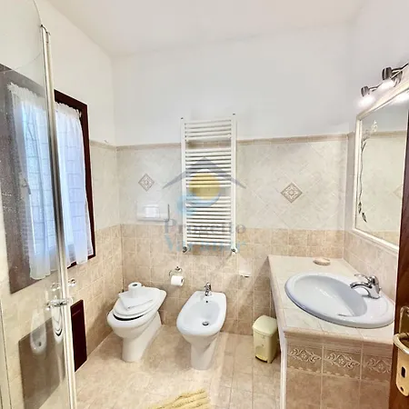 Villino Arcobaleno 2 شقة سان تيودورو